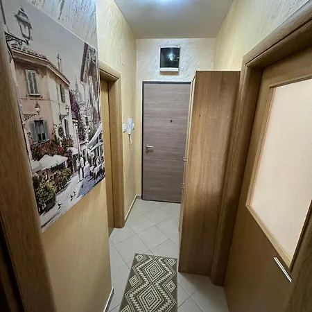 Lux Maxim *